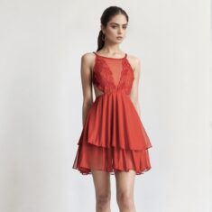 Nuisette et String Rouge en Dentelle