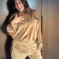 Pyjama Velours Miel Capuche "TOO MAGNIFIQUE"