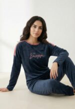 Pyjama Velours Bleu Marine ou Noir "Très Énergique"