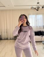 Pyjama Velours Lilas "Très Énergique" – Image 2