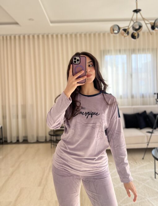 Pyjama Velours Lilas "Très Énergique" – Image 2
