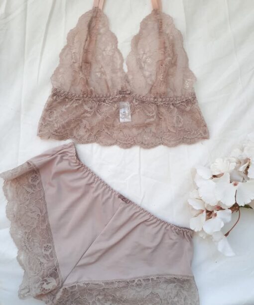 Bustier et Short en Dentelle Beige