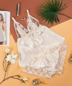 ENSEMBLE 2 Pièces Satin Short & Top Blanc Sucré