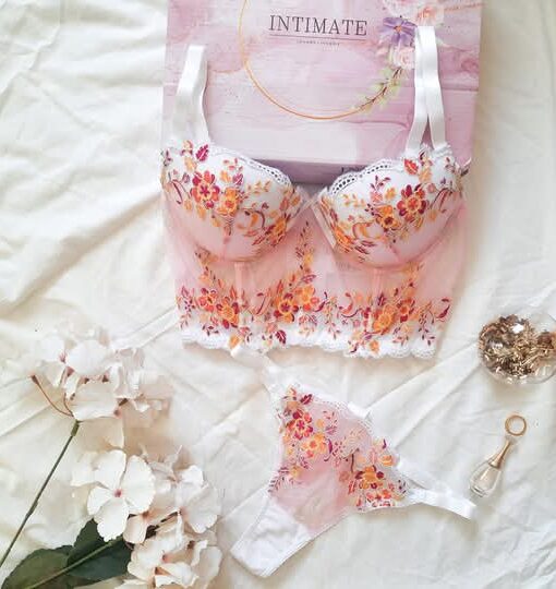 Soutien De Gorge & String en Blanc & Dentelle Rose Fleuri