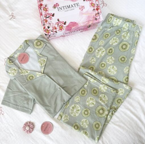 Pyjama Chemise Demi Manches Coton Vert Rayé Imprimé Kiwi & Citron – Image 1