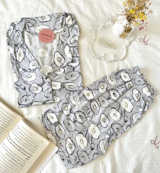 Pyjama Chemise et Short Coton Gris Imprimé Fleurs – Image 1