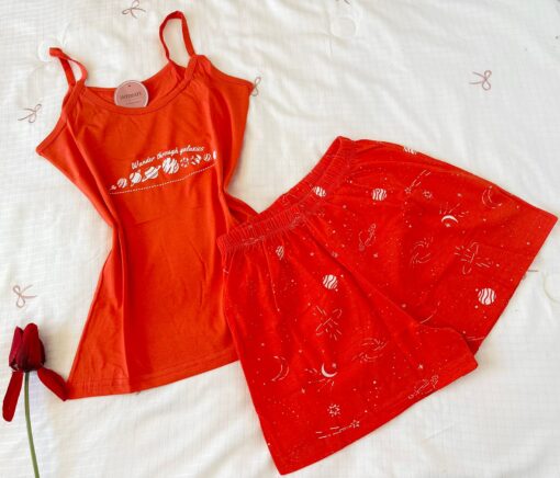 Pyjama Short Coton Rouge Galaxies – Image 1