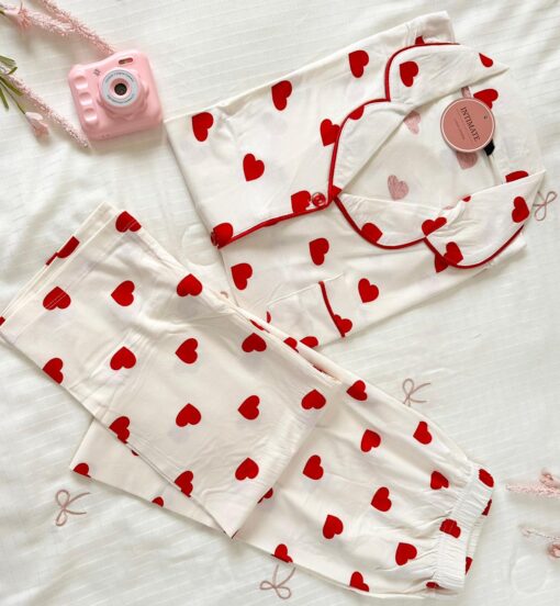 Pyjama Chemise Demi Manches Coton Blanc Imprimé Cœurs Rouges – Image 1