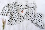 Pyjama3 Pièces Coton Viscose Gris Pointillé Cœurs Noirs
