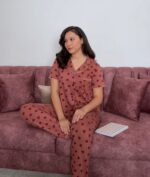 Pyjama Chemise Rose Nude Imprimé Cœurs – Image 2