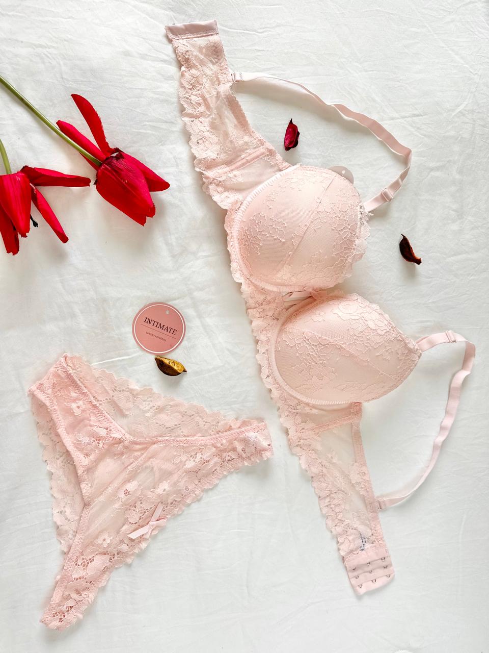 IMG-20250926-WA0103 Soutien De Gorge et Culotte Dentelle Florale Rose Bébé – Image 1