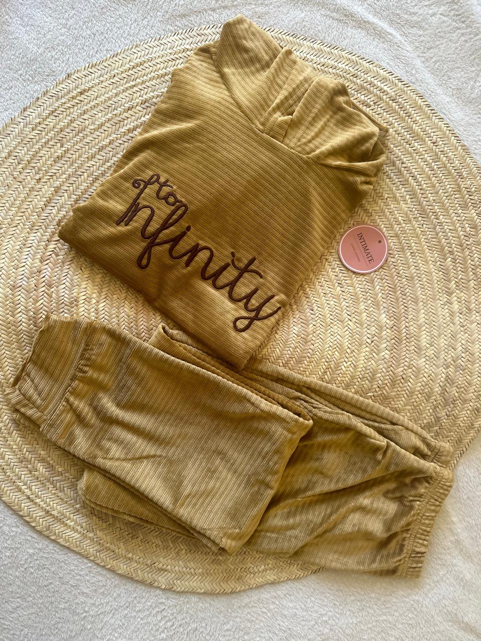 IMG-20251017-WA0079 Pyjama Velours Capuche Miel "INFINITY" – Image 1