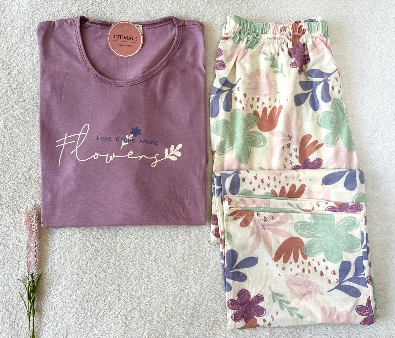IMG-20251021-WA0051 Pyjama Coton Demi Manches Violet "Love Grows Among Flowers" – Image 1