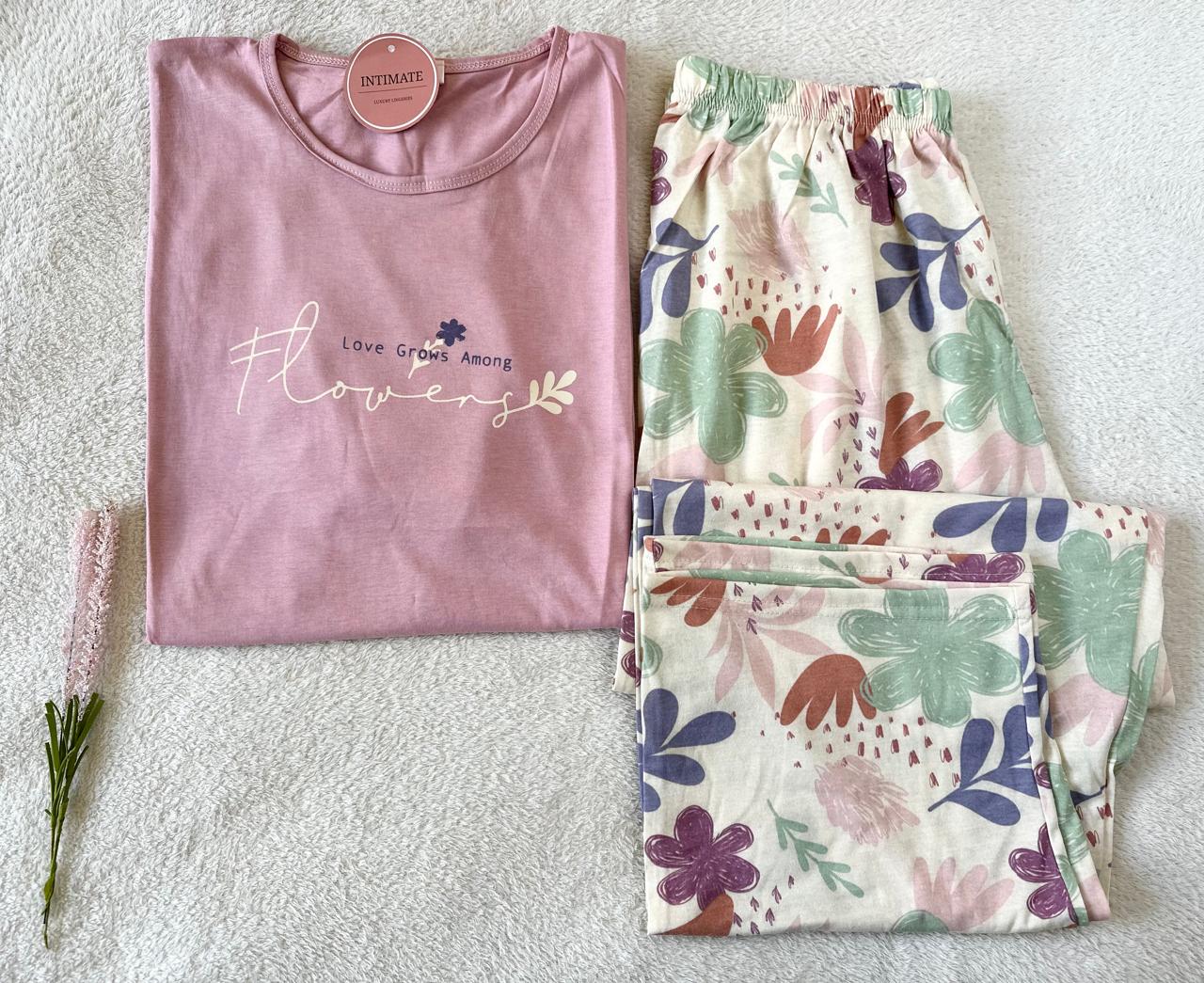 IMG-20251021-WA0059 Pyjama Coton Rose "Love Grows Among Flowers" – Image 1