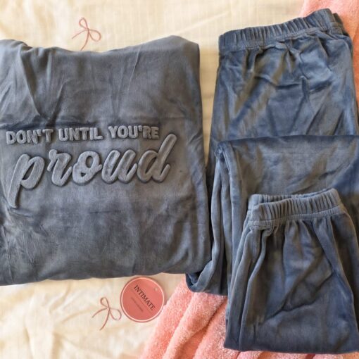 Pyjama Velours Capuche Gris "Proud"