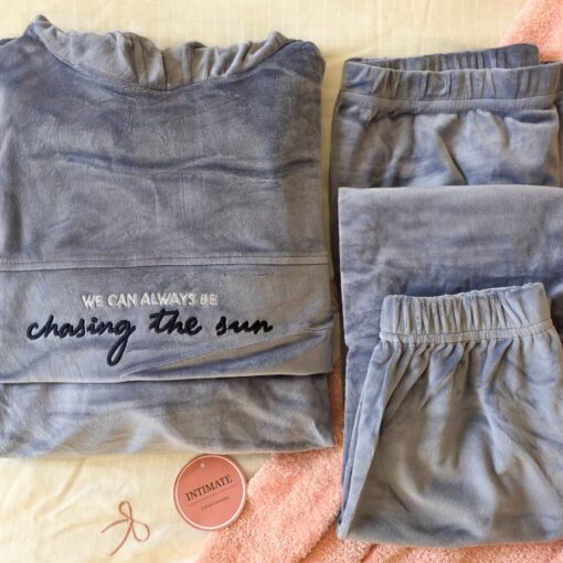 Pyjama Velours Capuche Gris " Chasing The Sun"