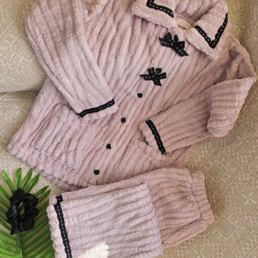 Pyjama Chemise Polaire Violet Lilas & Chouchou Gratuite