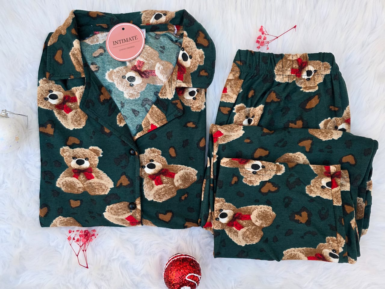 IMG-20251115-WA0067 Pyjama Chemise Manches Longues Coton Vert Nounours – Image 1