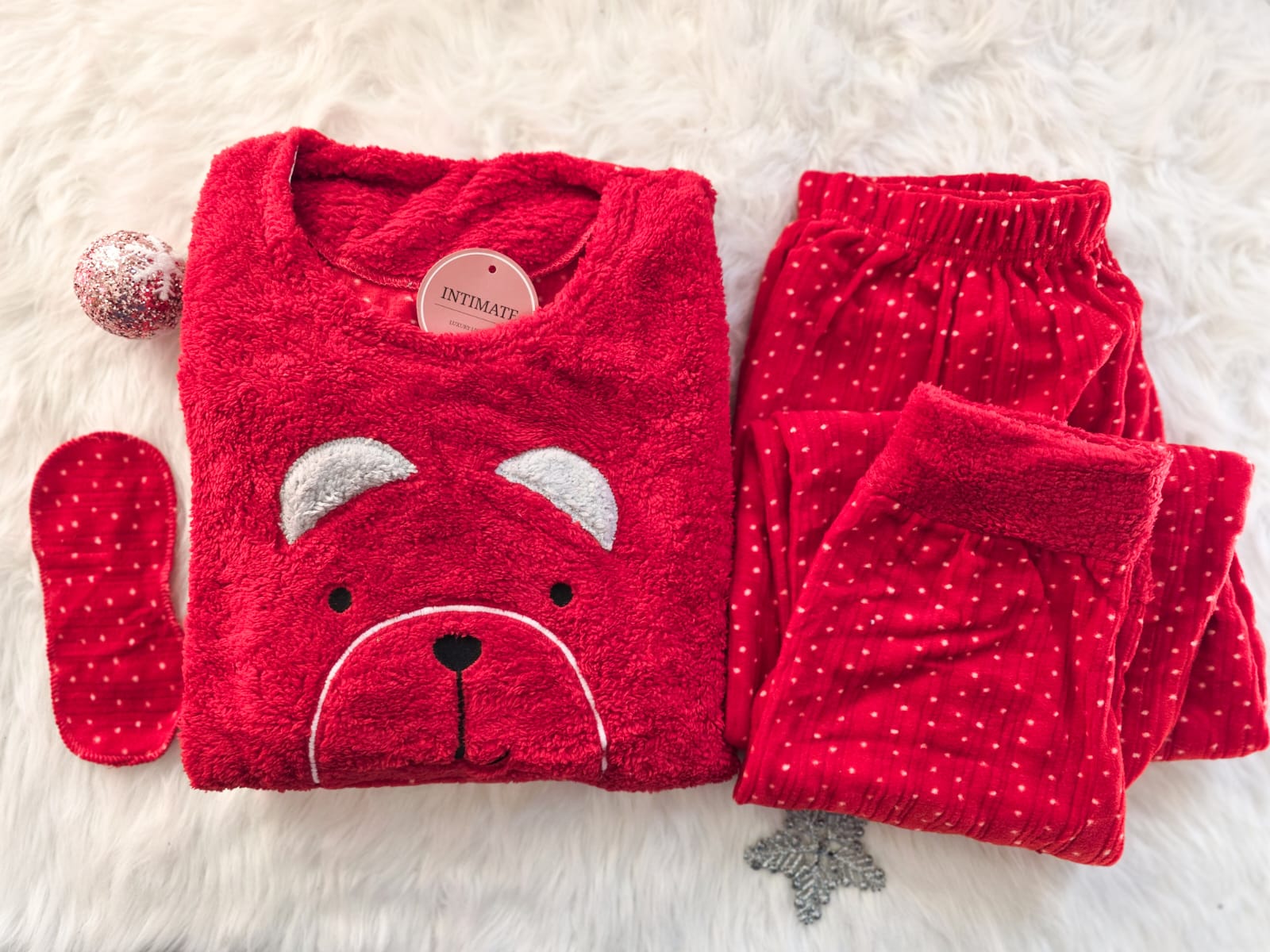 IMG-20251128-WA0005 Pyjama Polaire Rouge – Image 1