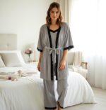 Pyjama 3 Pièces Velours Plissé Gris & Dentelle Noire