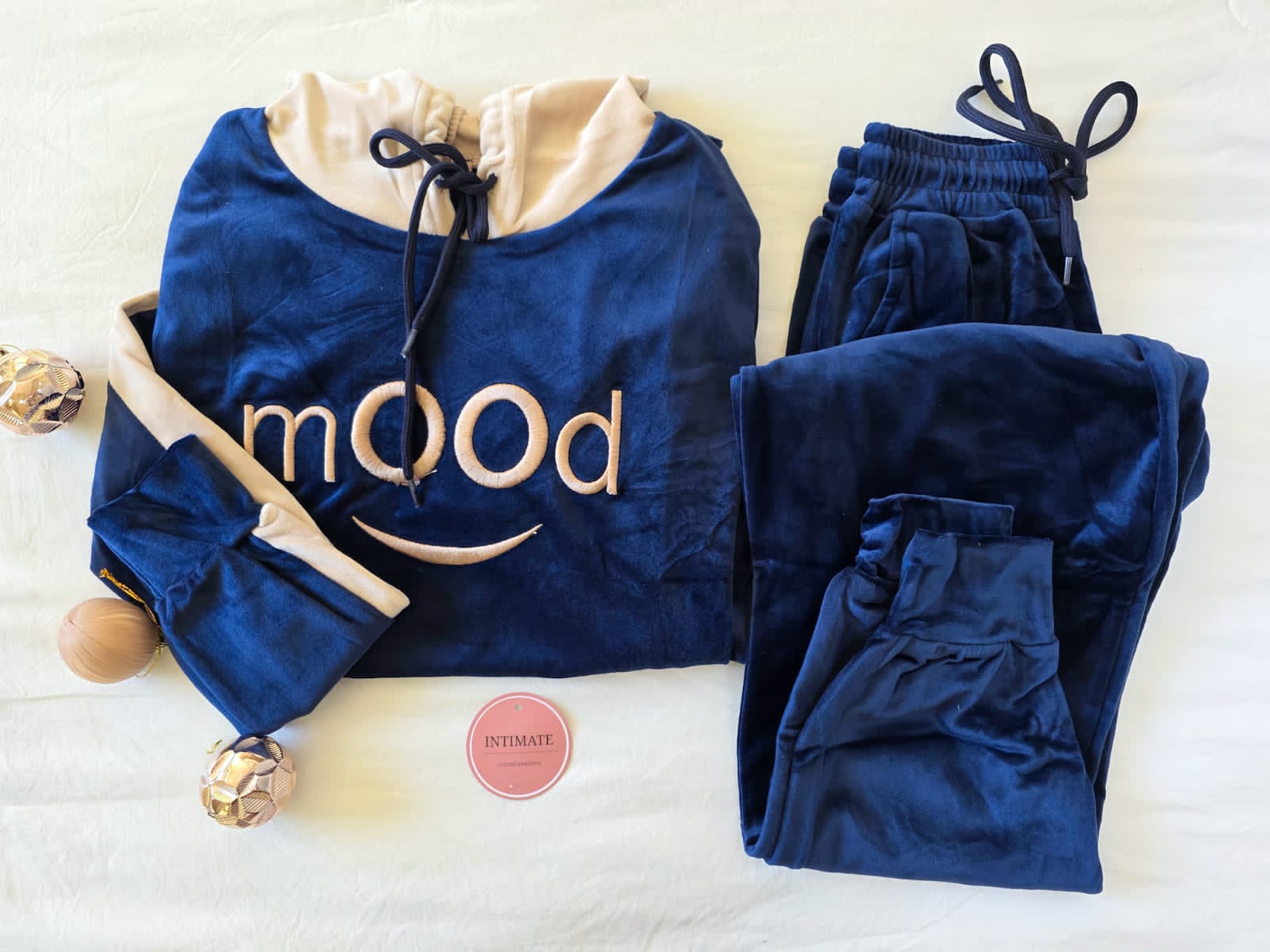 IMG-20251129-WA0122 Pyjama Velours Capuche Bleu "Mood" – Image 1