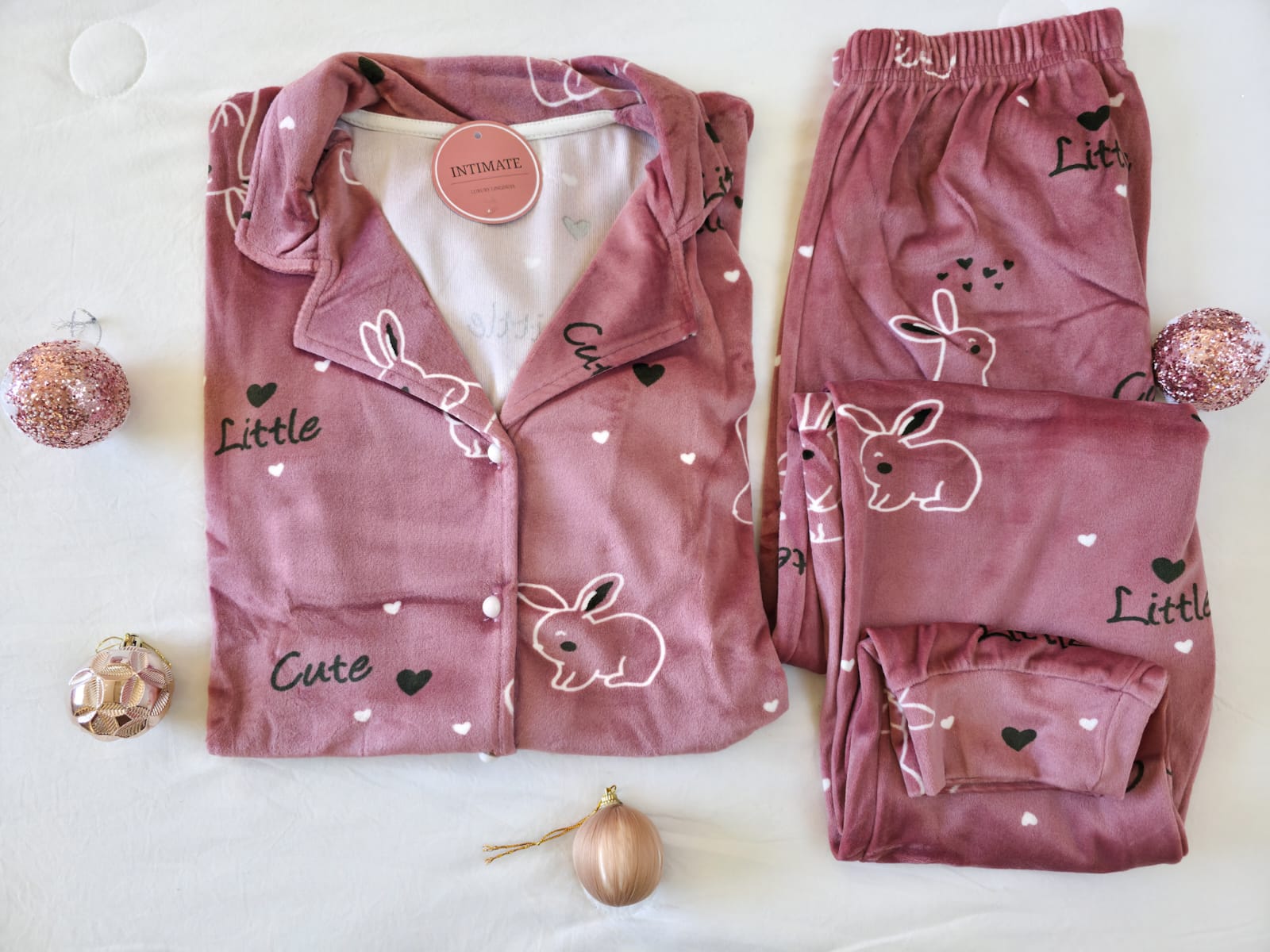 IMG-20251130-WA0002 Pyjama Chemise Velours Soft Rose – Image 1