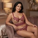 Soutien De Gorge et Culotte en Beige & Rouge