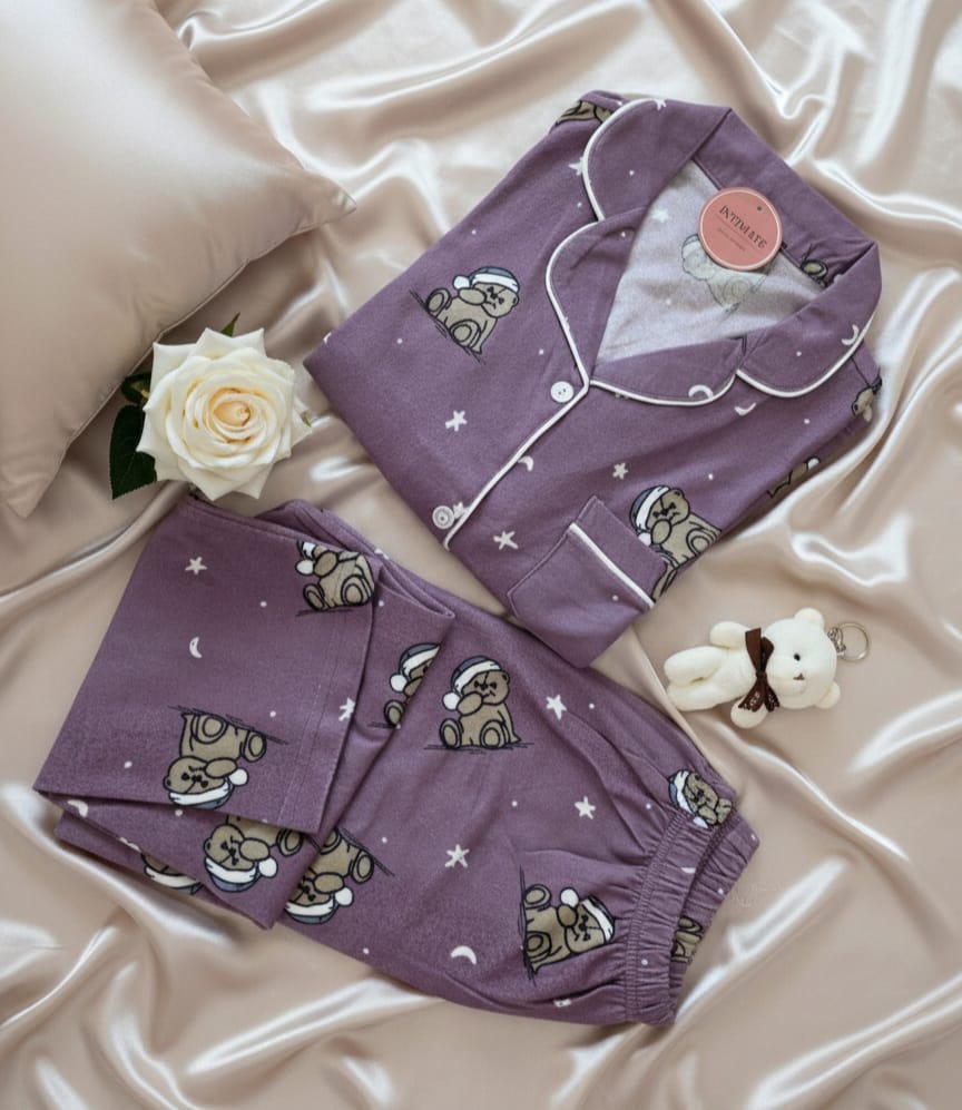 IMG-20260125-WA0010 Pyjama Chemise Velours Mauve Lilas Imprimé Dabdoub – Image 1