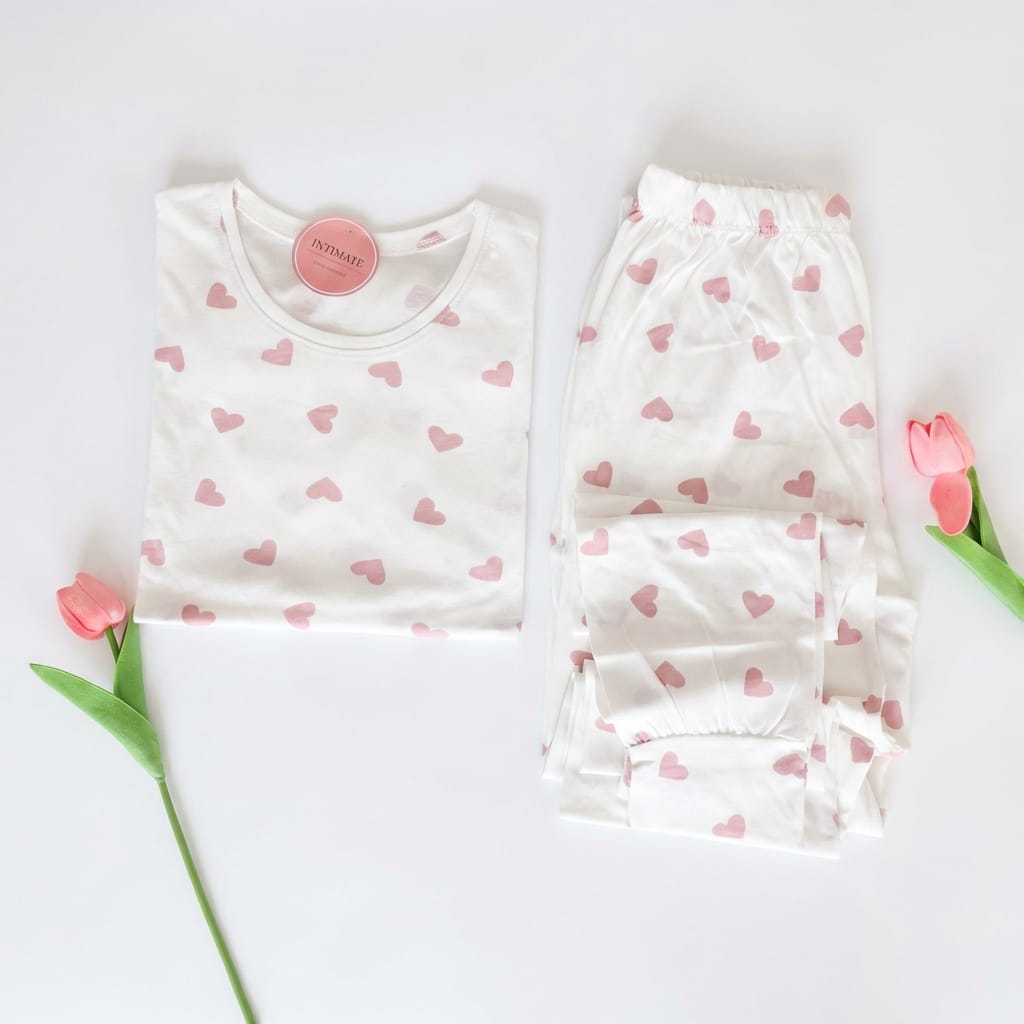 IMG-20260204-WA0004 Pyjama Coton Blanc Imprimé Cœurs – Image 1
