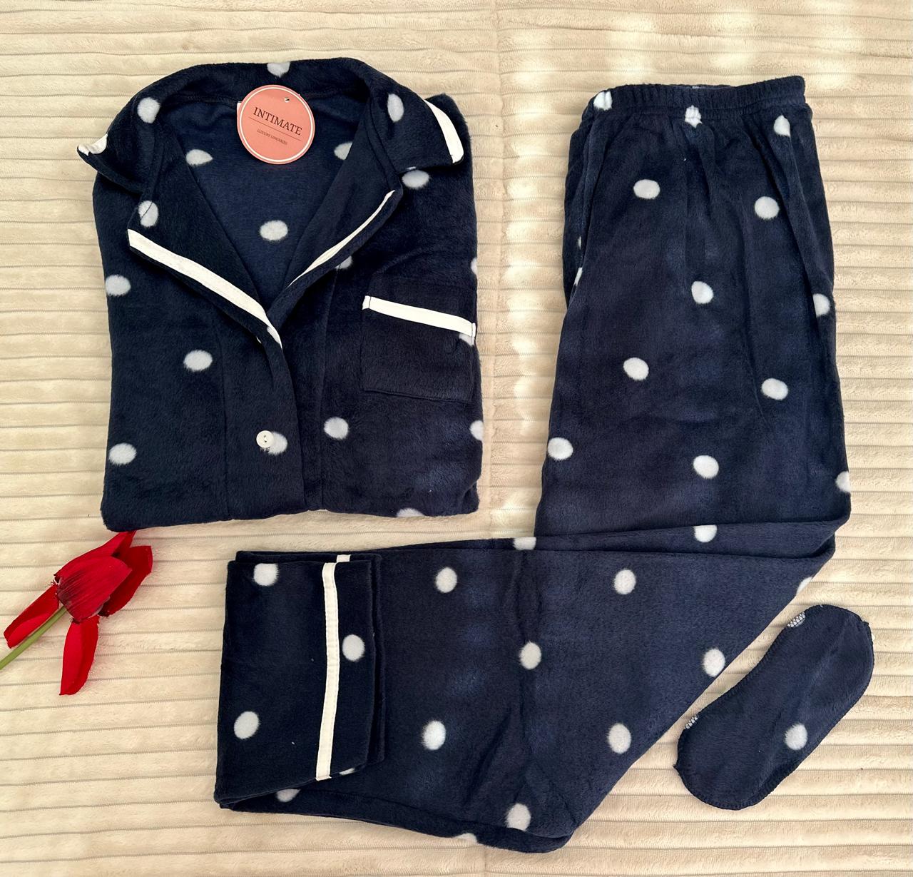 IMG-20260418-WA0008 Pyjama Chemise Polaire Bleu Marine Pointillé – Image 1