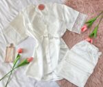 Pyjama Chemise Demi Manches Satin & Dentelle en Blanc