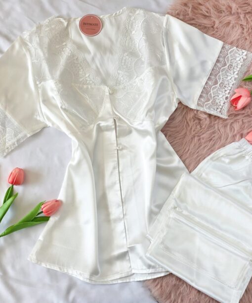 Pyjama Chemise Demi Manches Satin & Dentelle en Blanc