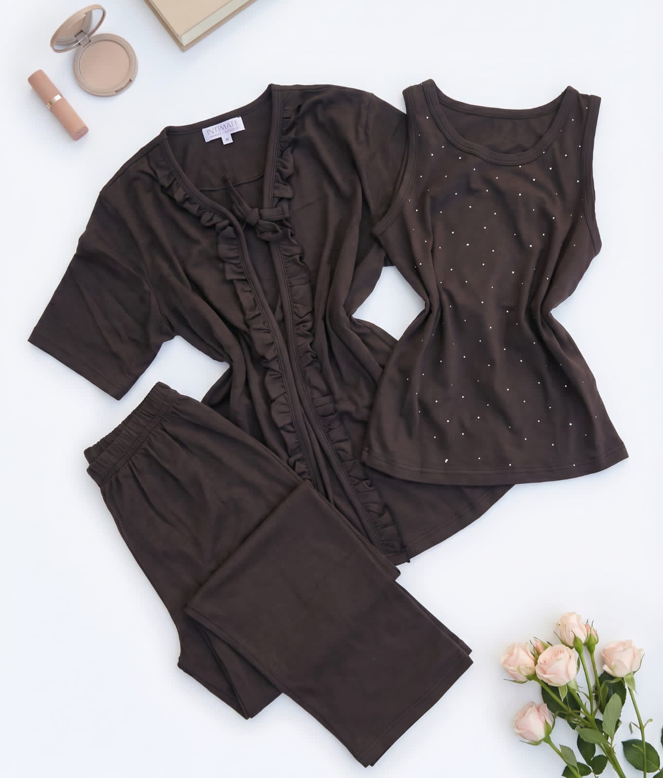 IMG-20260428-WA0087 Pyjama 3 Pièces Coton Marron – Image 1