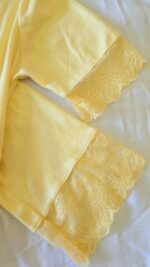 Parure Coton Interlock Jaune Poussin 5 pièces & 2 Accessoires – Image 2