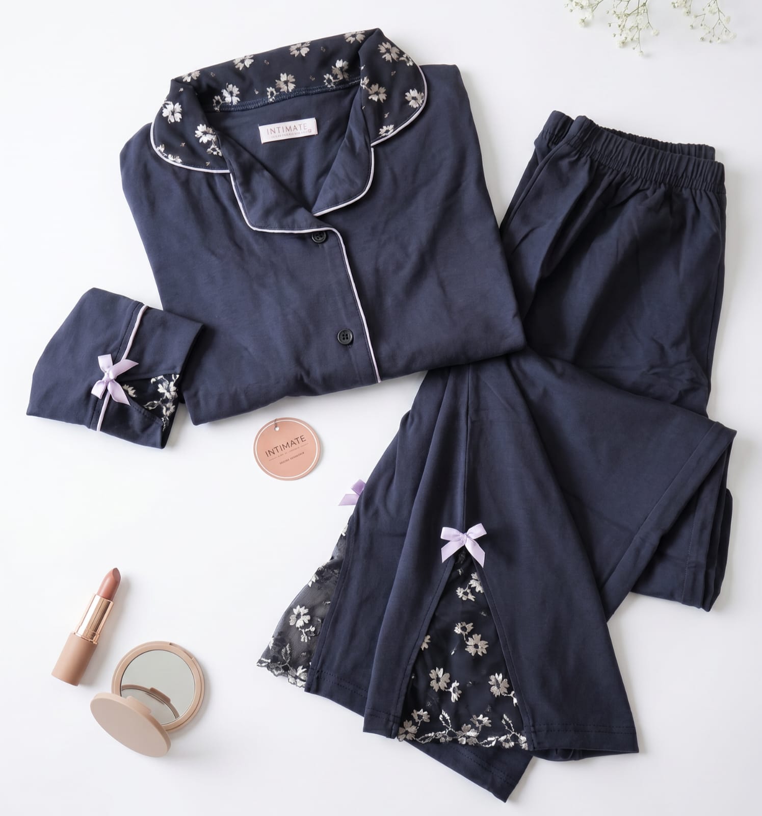 IMG-20260514-WA0044 Pyjama Chemise Manches Longues Coton & Dentelle Bleu Mauve – Image 1